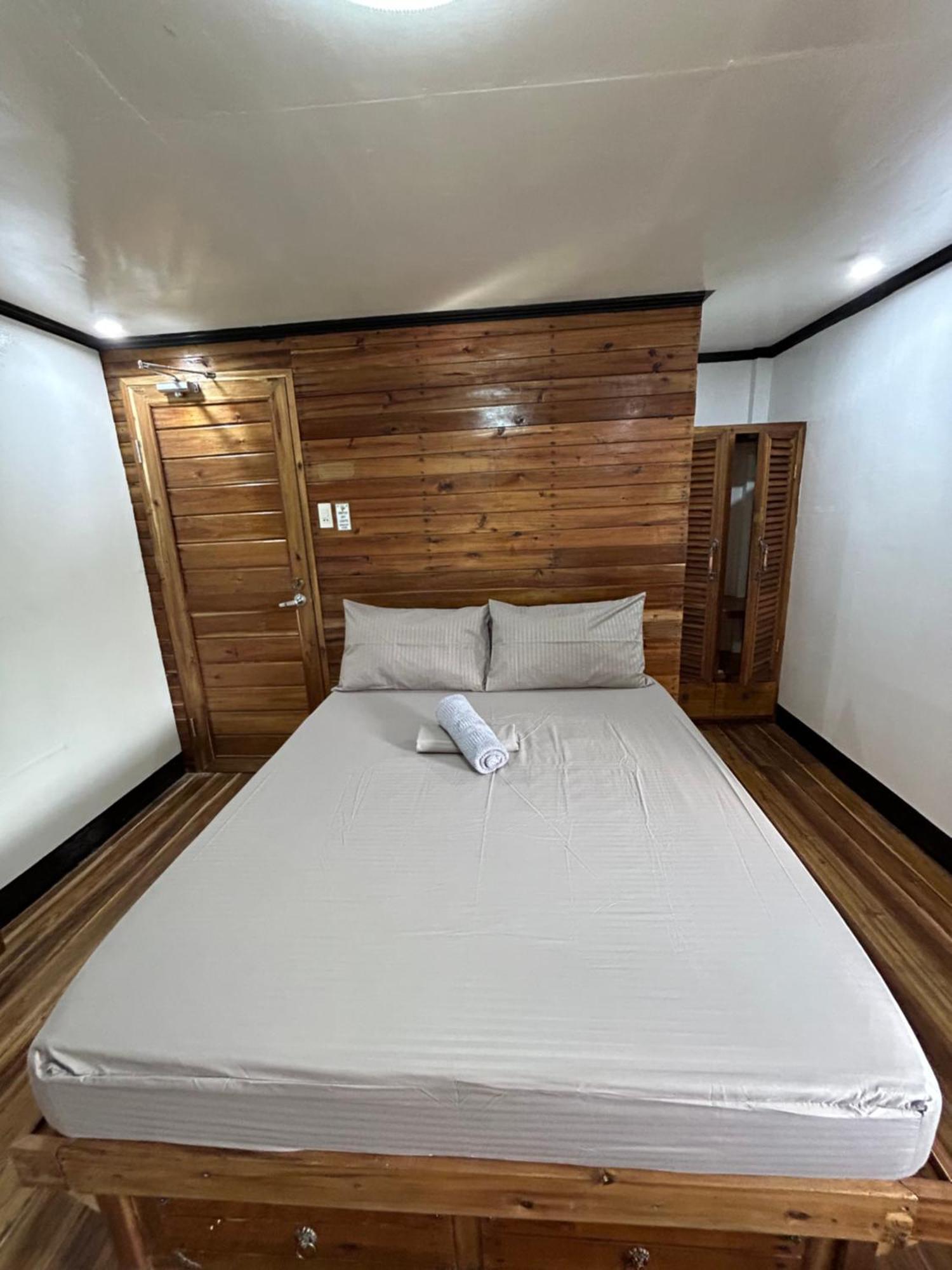 Islanders Hostel Port Barton サン・ヴィチェンテ エクステリア 写真